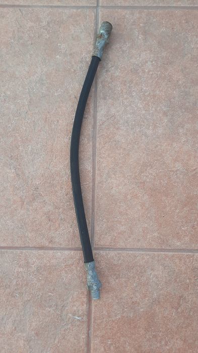 Продам шланг тормозной на ВАЗ классика 2101-2107