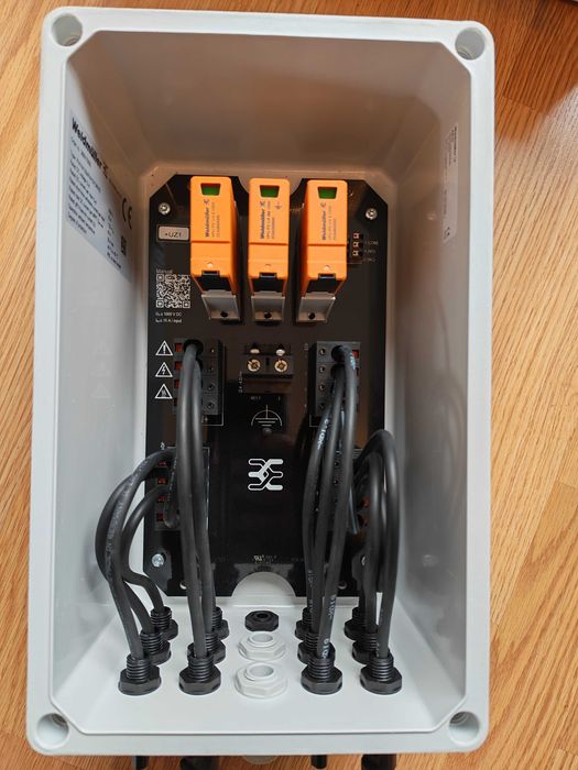 Skrzynka DC PV Weidmüller – PVN1M1I3SXFXV1O1TXPX10 3 Stringi, 1000V