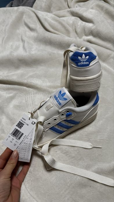 Adidas Rivalry -Low Shoes