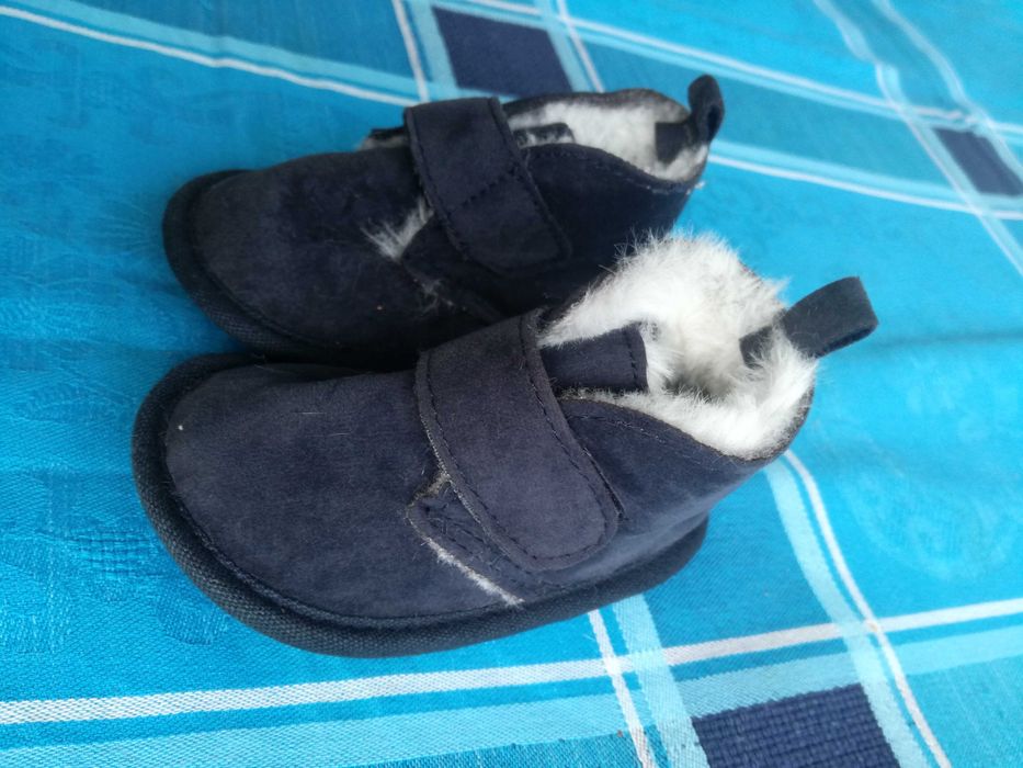 Pantufas botas sapatos bebe da Essentials