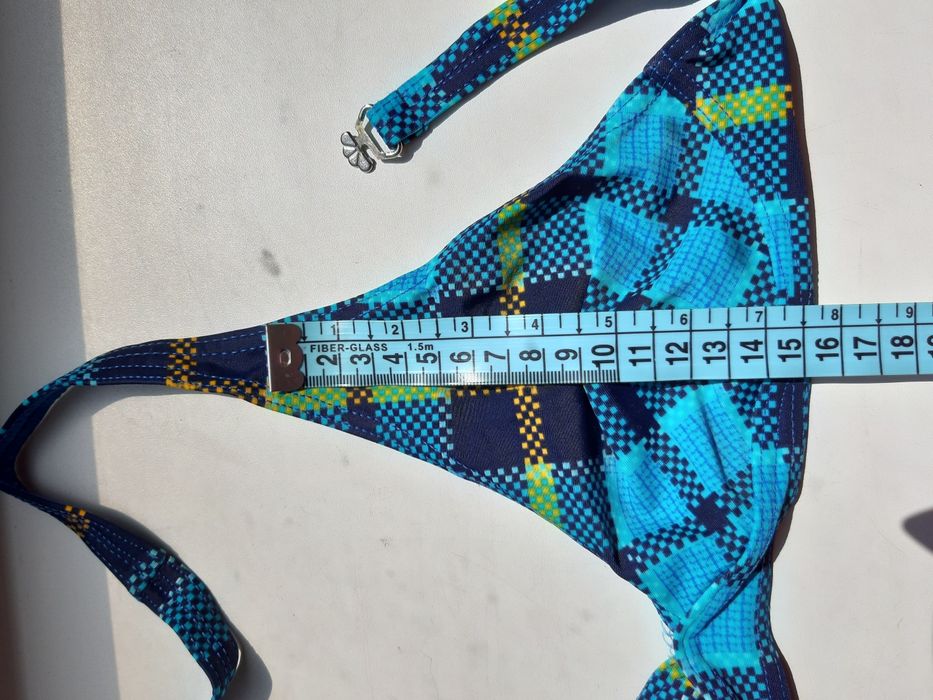 Голубой купальник в отличном состоянии.