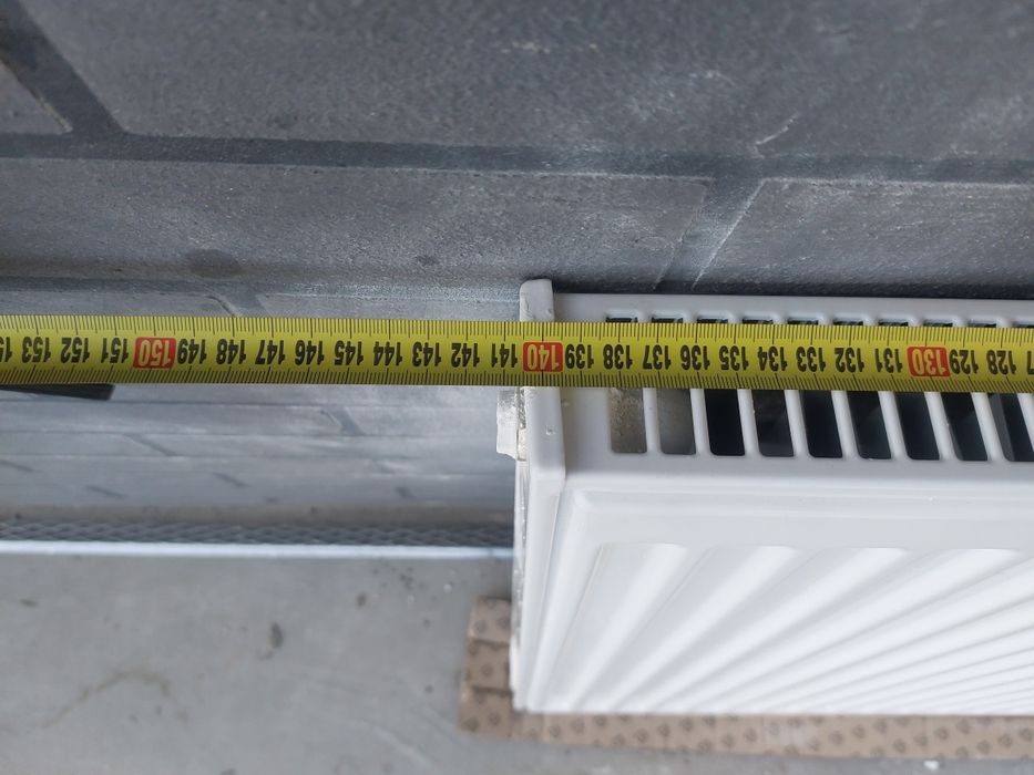 Grzejnik kaloryfer 140 x 60 x 5-6 zasilanie dolne dolny c11 cv11 c cv