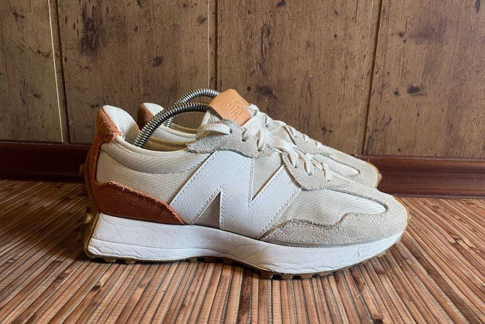 Кроссовки New Balance 327 39 размер 25 см стелька