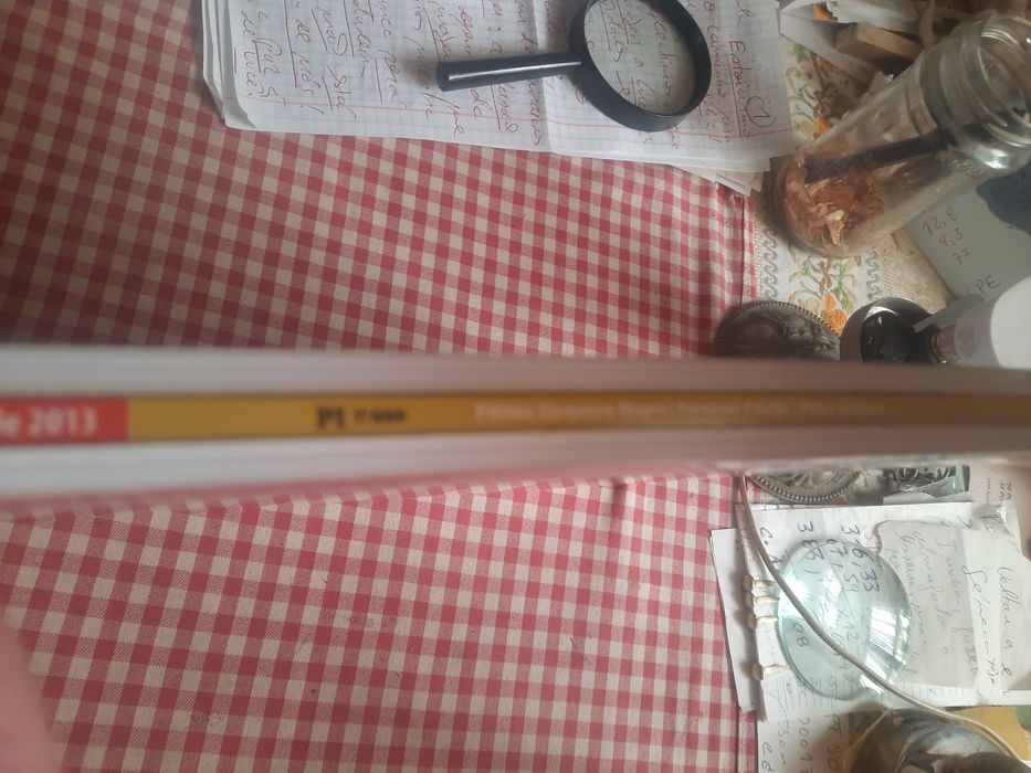 Matemática 7 ano ainda tem os plásticos