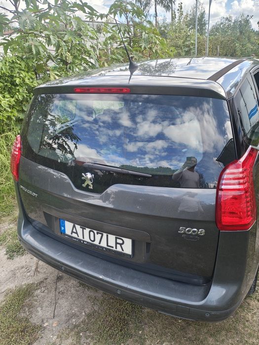 Peugeot 5008 - 7 lugares