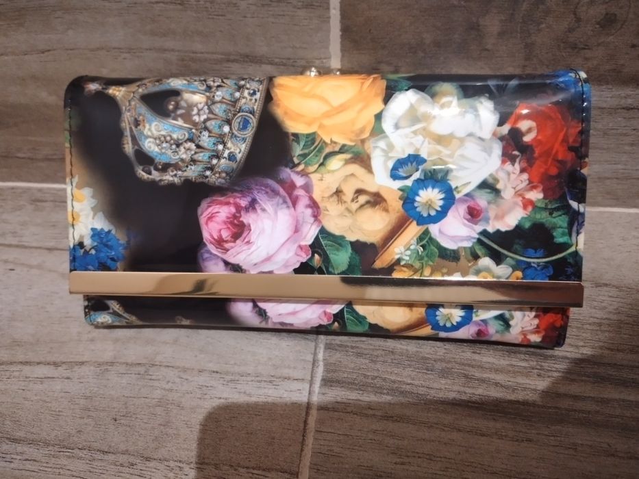 Portfel w kwiatki