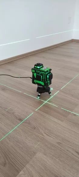 Poziomica, laser liniowy 12 liniowy, krzyżowy Hilda