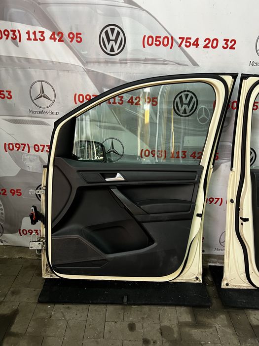Передняя дверь Caddy 15- Дверка передня двері Каді Кади дверь