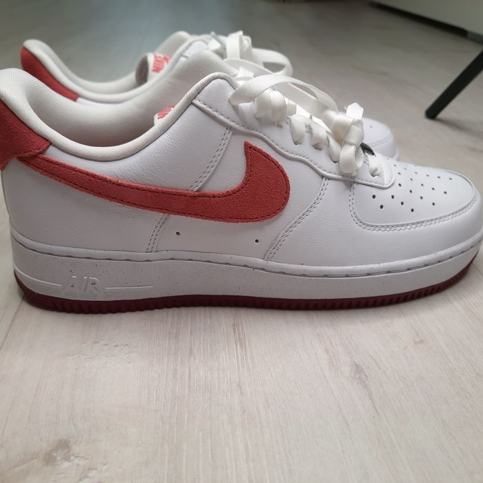 Оригінальні жіночі кросівки Nike Air Force 1 '07 FQ7626-100