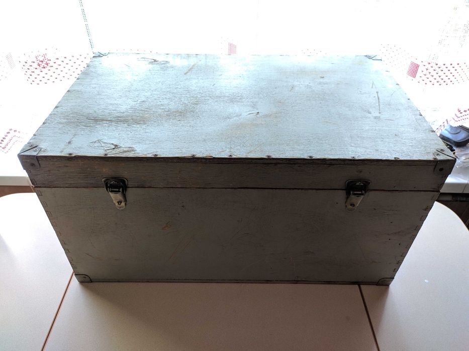 Ящик. Банки "twist-of".