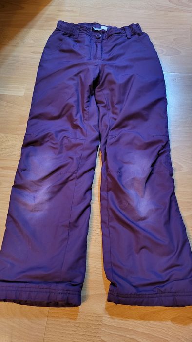 Куртка зимова на дівчинку .