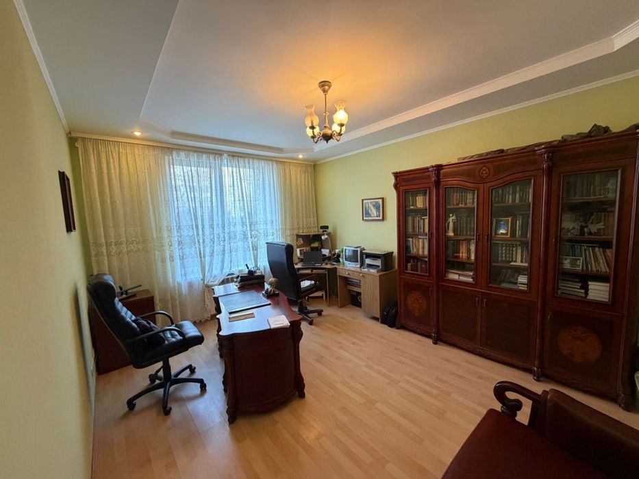 Особлива квартира в найкращому будинку Запоріжжя