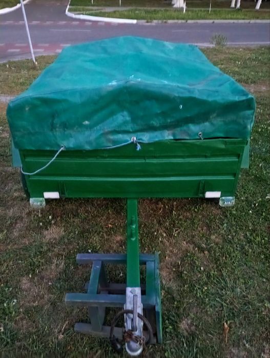 Прицеп.Причіп.(147х122х35см) для легкового автомобиля.