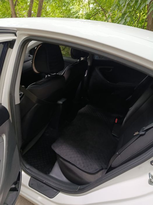 Продам Hyundai Elantra