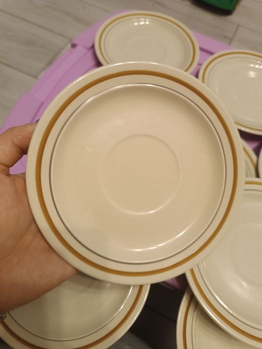 Komplet 10 małych talerzyków/podstawek