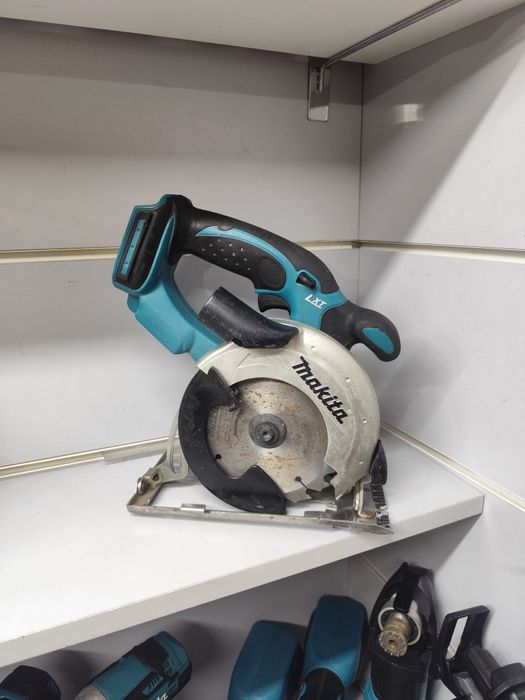 Під ремонт! Makita /DSS501/ оригінал пила/ паркетка/ Макіта