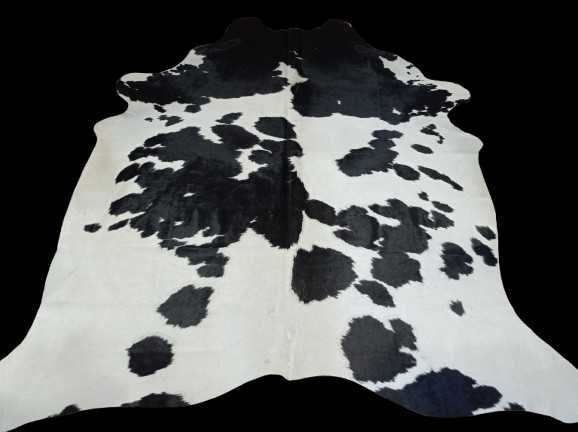Ogromna Skóra Krowia Naturalna 230x200 cm – Łaciata, Unikat