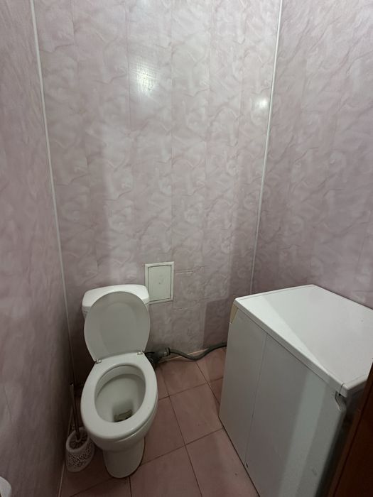 Продам в центрі 2 км квартиру вул. Вовчинецька