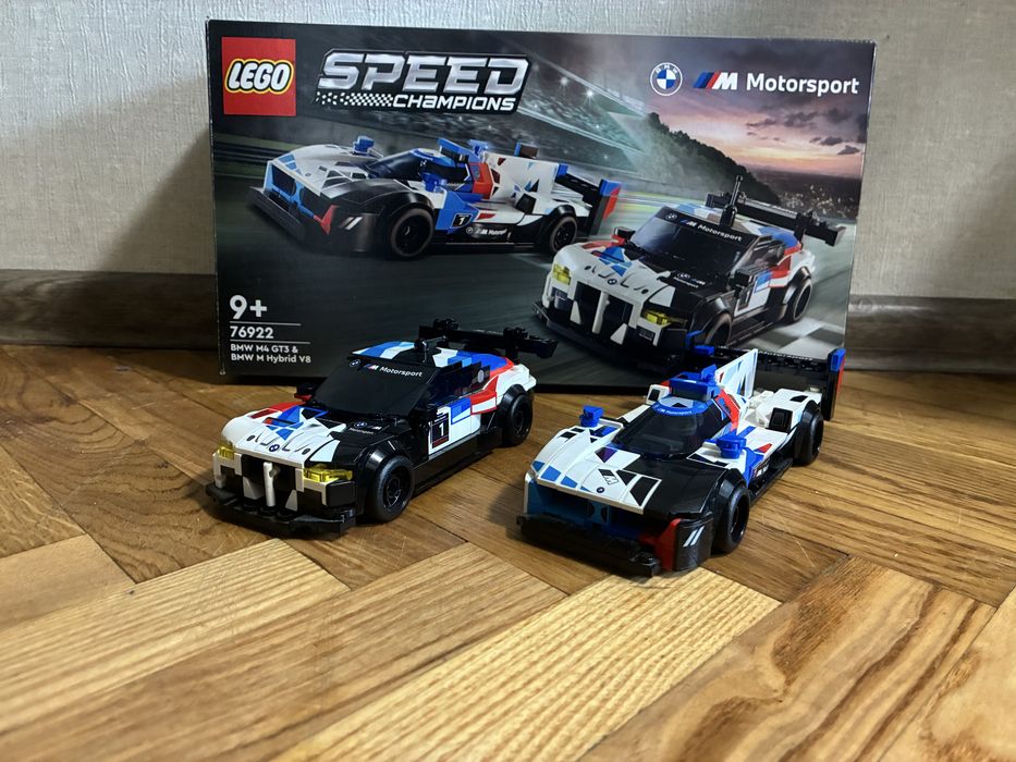 LEGO Speed Champions 76922 BMW M4 GT3 & BMW M Hybrid V8 — Повний комплект