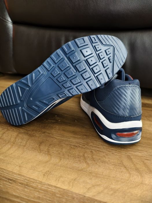 Buty Męskie Styl Air Max 1  Adidasy Granatowe R.41 - 26,5 cm
Buty sp