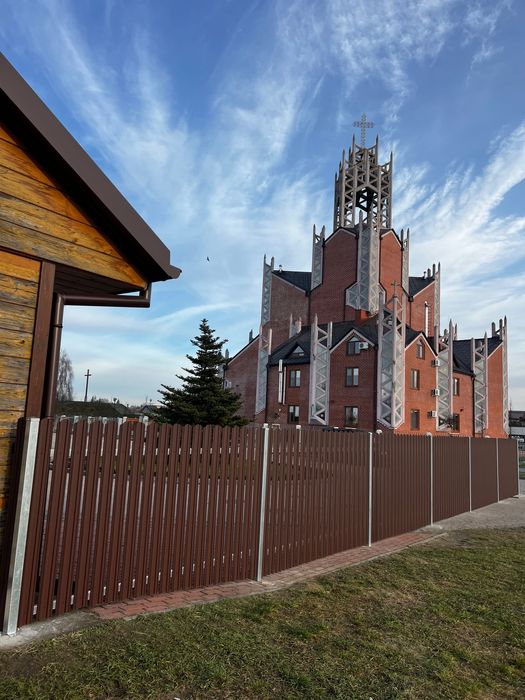 Montaż ogrodzeń  - panele ogrodzeniowe, siatki, sztachety, bramy …