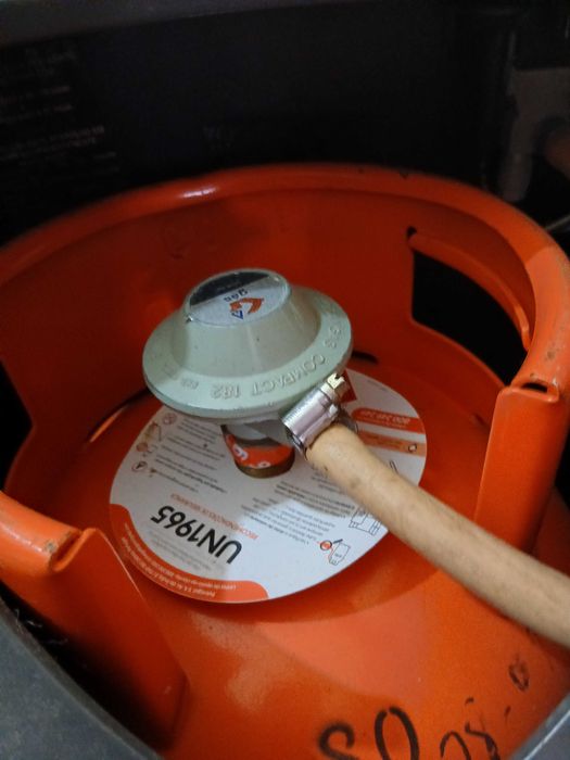 Fogao electrico com cilindro de gas