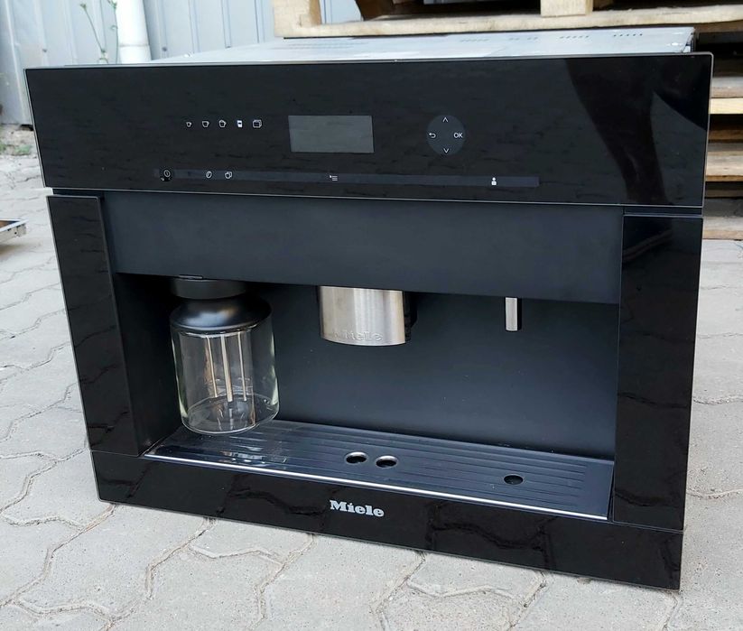 Встраиваемая кофемашина Миле Miele CVA6401 OBSW черный обсидиан