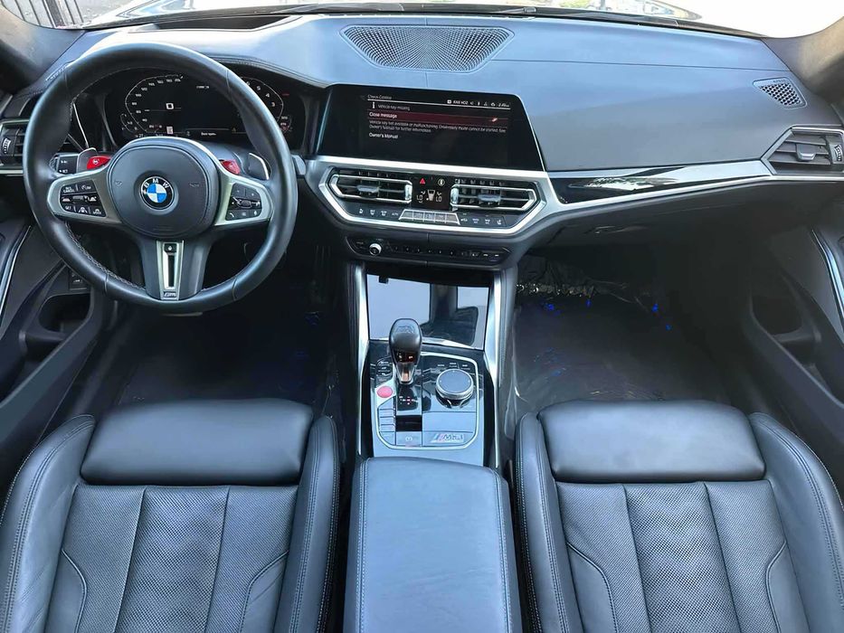 BMW M3      2022