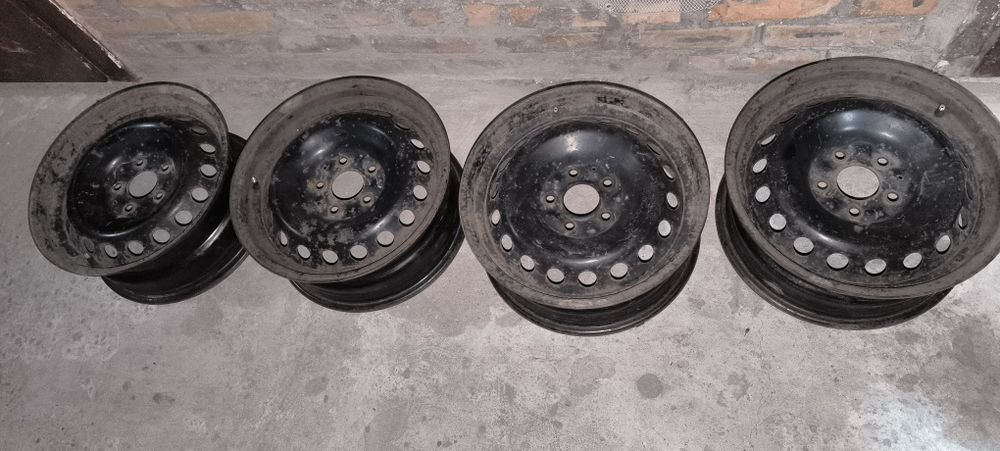 Стальні диски r16