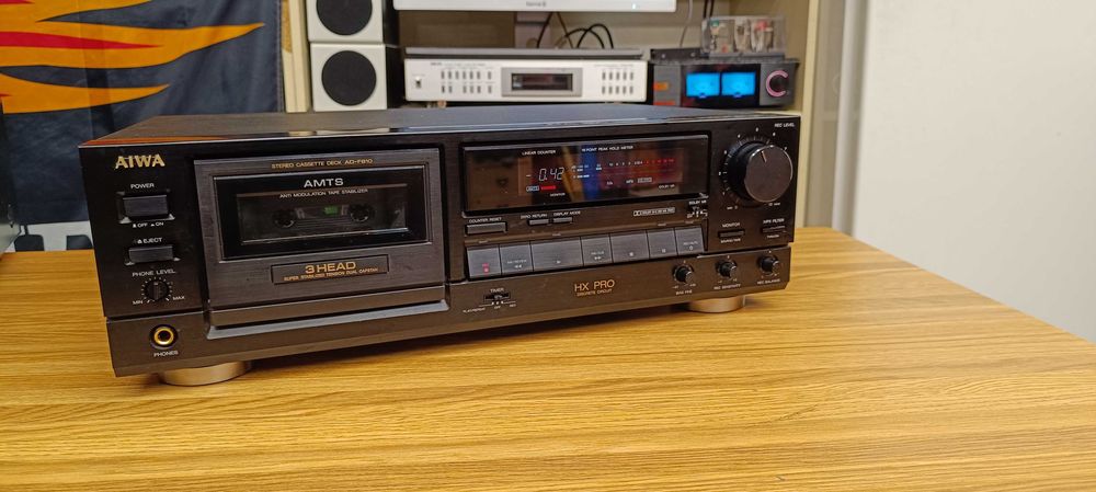 Кассетна дека  AIWA AD-F810 3 head (відео роботи ! )-звук !!