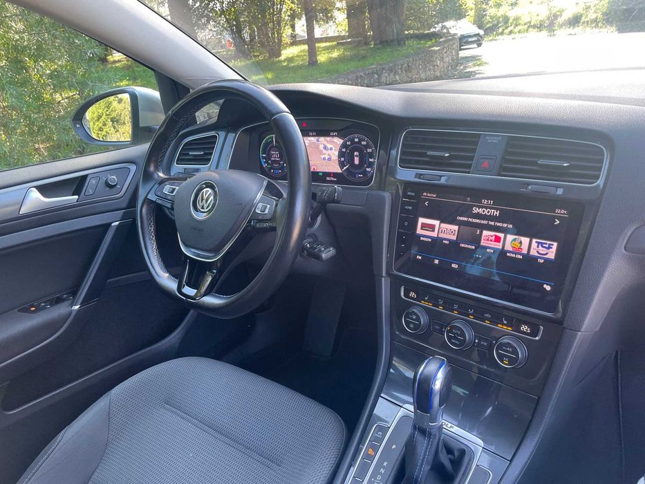 Volkwagen e-Golf, 2018, 36kWh, elétrico, só 53.000kms