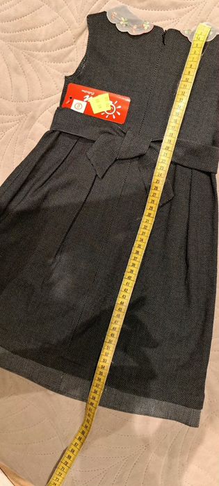 Sukienka czarna r. 104