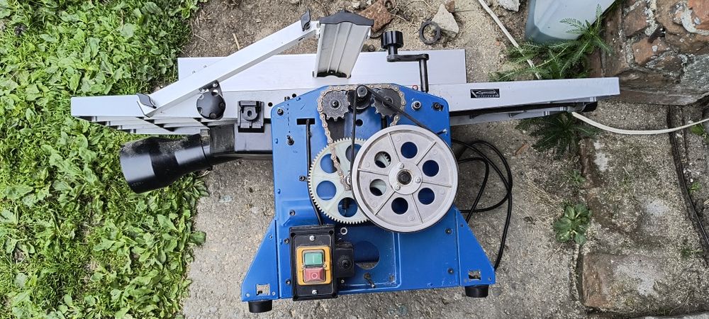 GRUBOŚCIÓWKO-wyrówniarka Scheppach HMS1080  uszkodzona na części