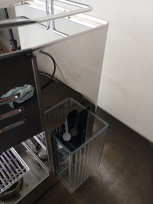 Італійська еспресо машина Quick Mill