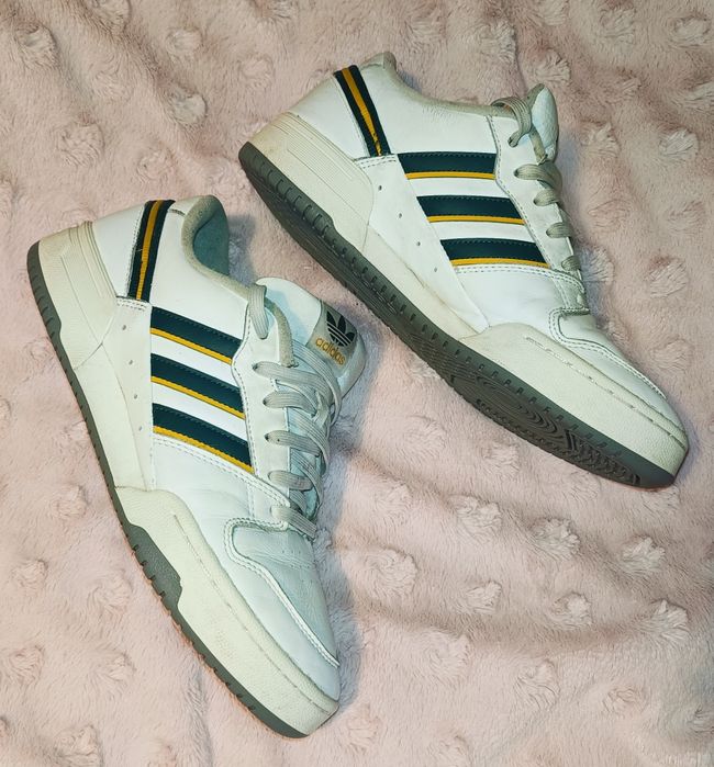 Adidas Team Court 2 rozmiar 45 1/3