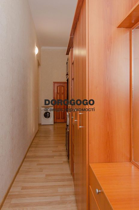 Продажа 3-кімнатної квартири 90кв.м. біля Майдану Незалежності.