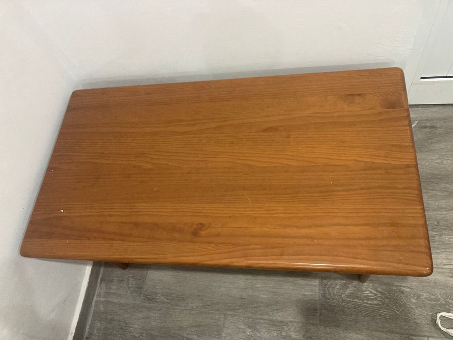 Mesa de centro - Pinho de Mel