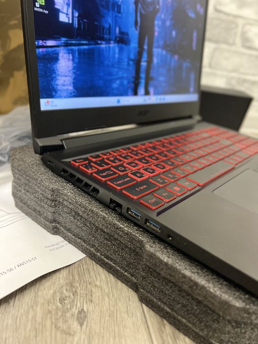 ІГРОВИЙ Acer Nitro 5/i5-11/GTX1650 ноутбук