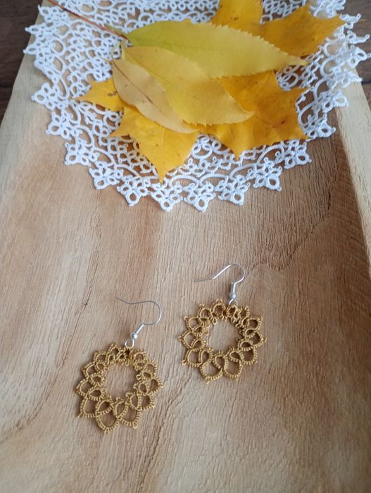 Kolczyki koronkowe