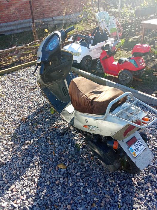 Сузукі 345666809