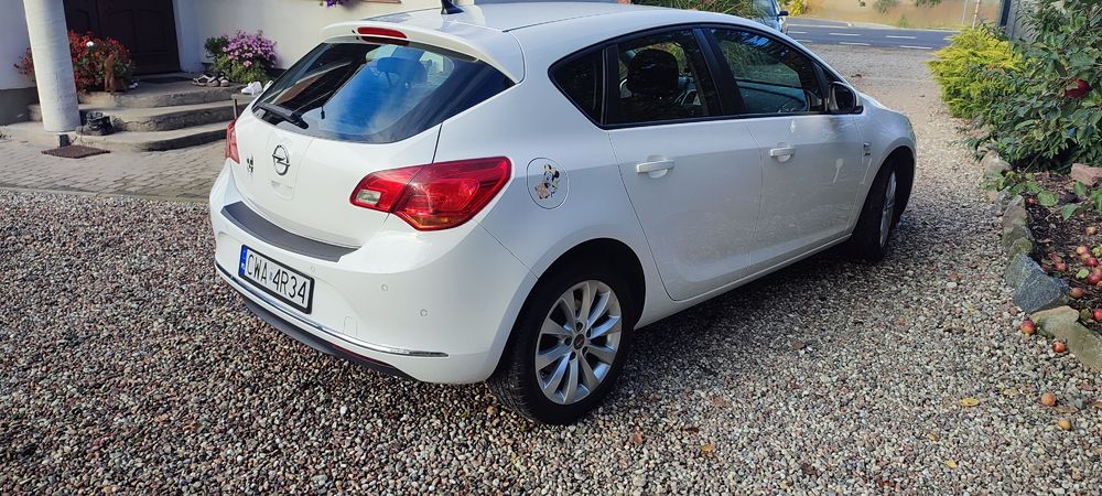 Sprzedam Opel Astra J