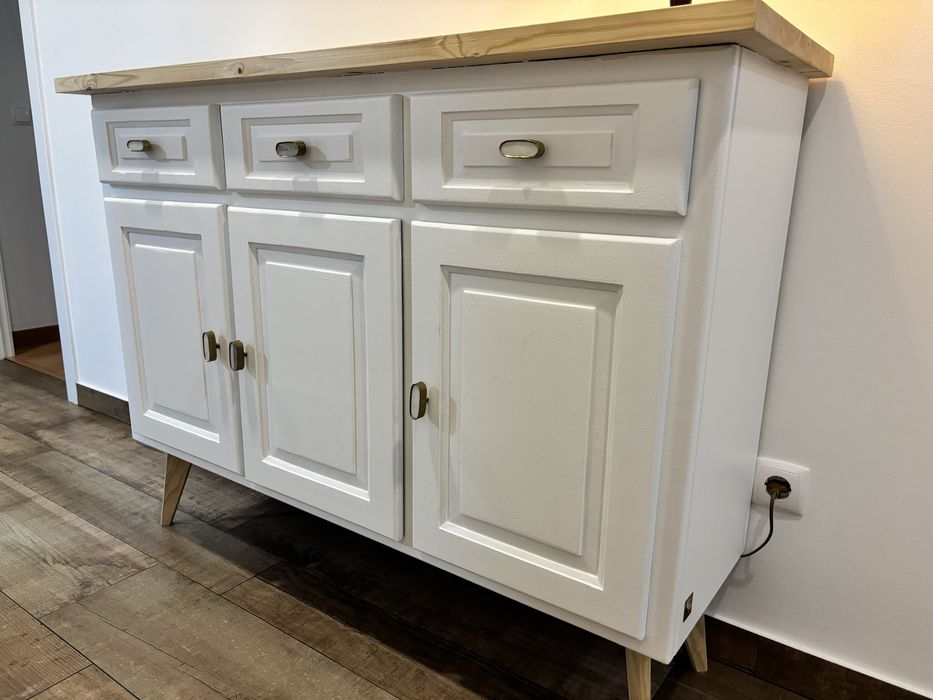 Aparador restaurado / personalizado