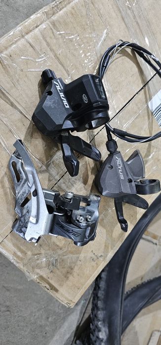 Монетка, перемикач Shimano Alivio, Altus передній 3шв