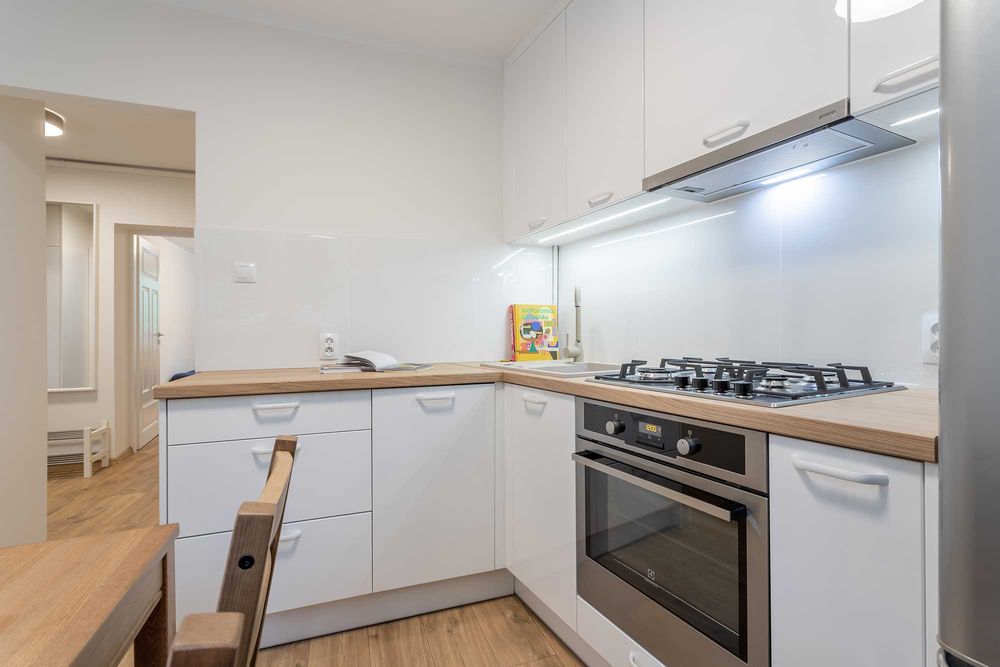 Uroczy pokój 1-osobowy w pięknej okolicy w mieszkaniu studenckim...