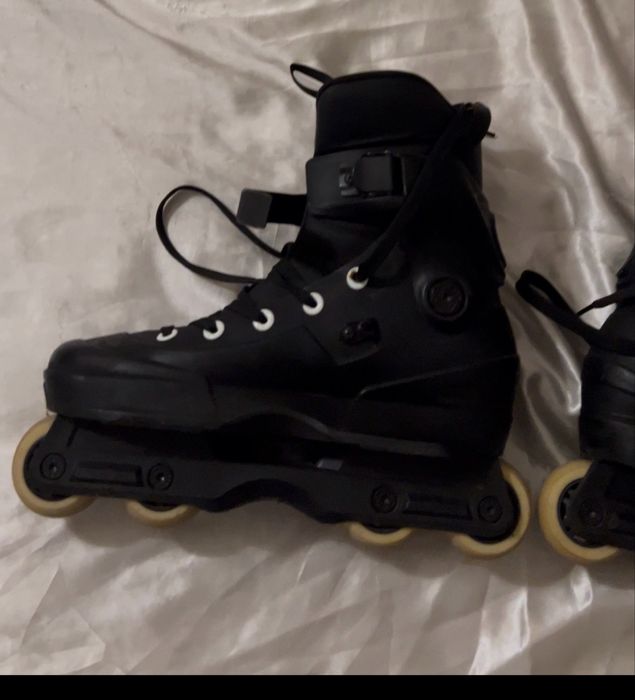 Patins  USD Aeon Agressivo Tamanho 41/42 (Como Novos)