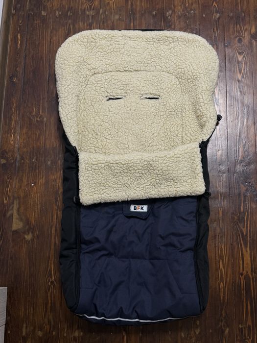 Зимовий чохол на дитячий візок на овчині