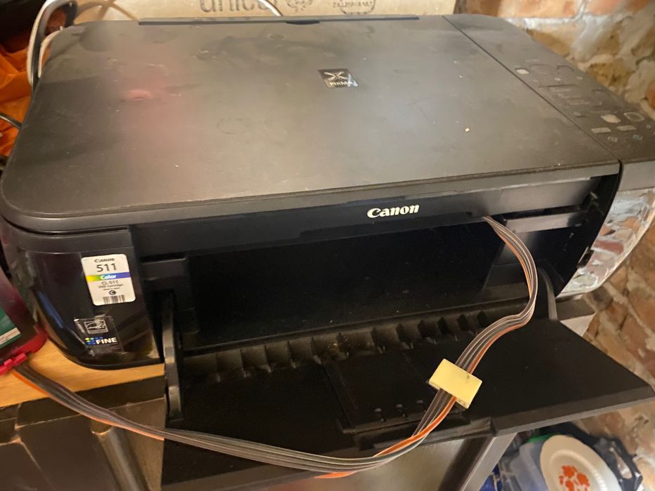 Продам принтер під ремонт!