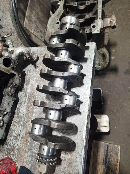 Двигатель, мотор ваз 2103. 1.5л, тайговский вал.