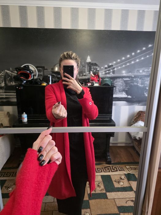 Жіноче пальто ZARA червоне, oversize, як нове, розмір S