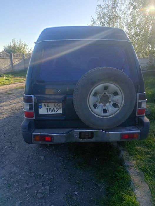 Mitsubishi Pajero 1998 2.4 Газ/Бензин Повний привід